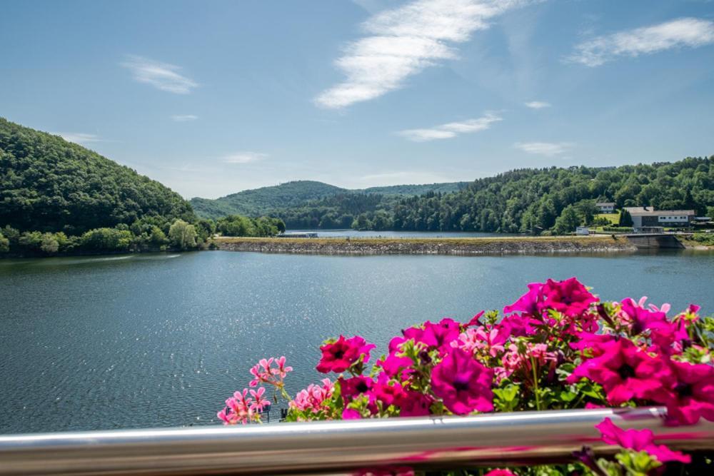 Garni Hotel Henn Simmerath Zewnętrze zdjęcie